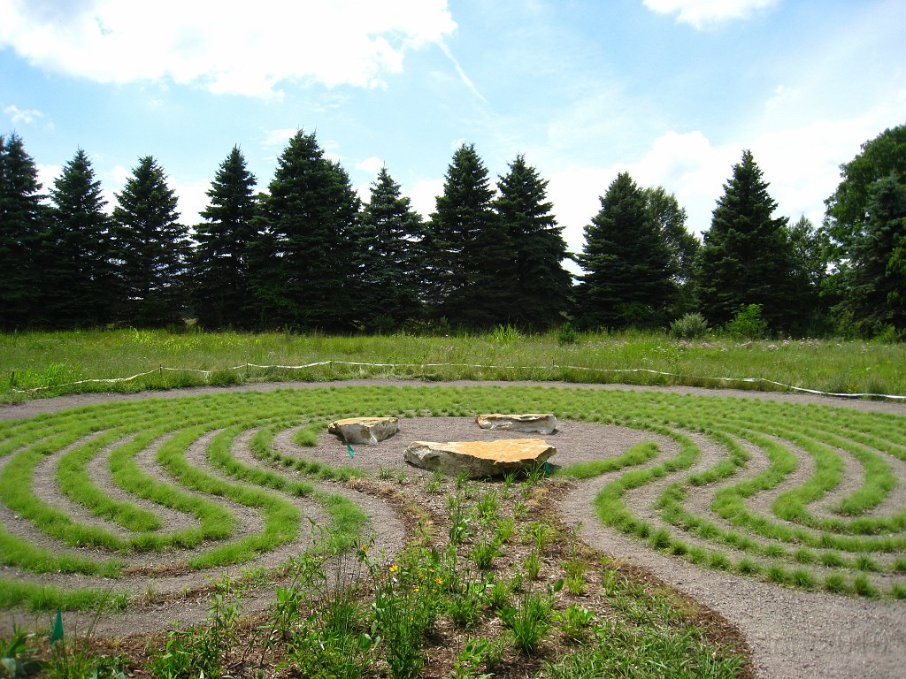 Matthaei Botanical Gardens 2010 0665.jpg - New in 2010 is the MBG Labyrinth. A place for quiet reflection.
